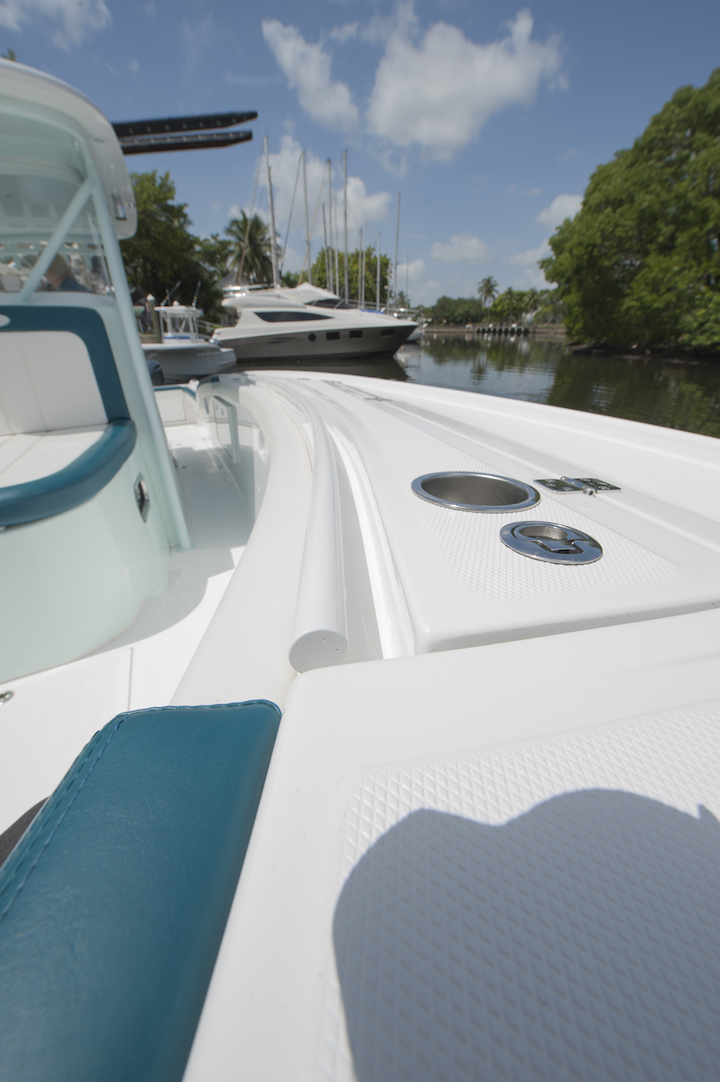 Buddy Davis 34 CC Port Rail