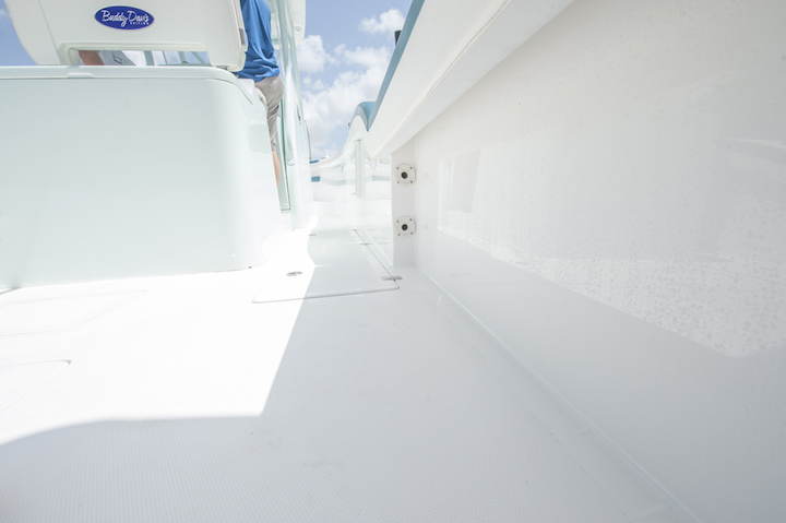 Buddy Davis 34 CC Starboard Rod Storage