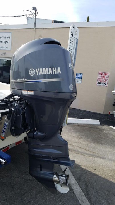 Pathfinder 2200 TRS 2013 Outboard 2