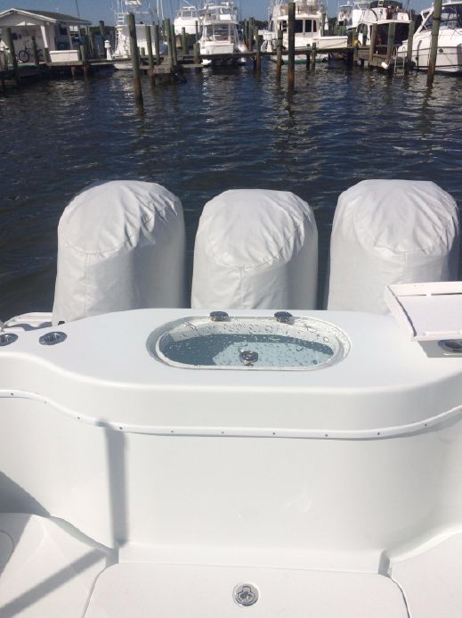 Yellowfin 390 CC 2014 Transom