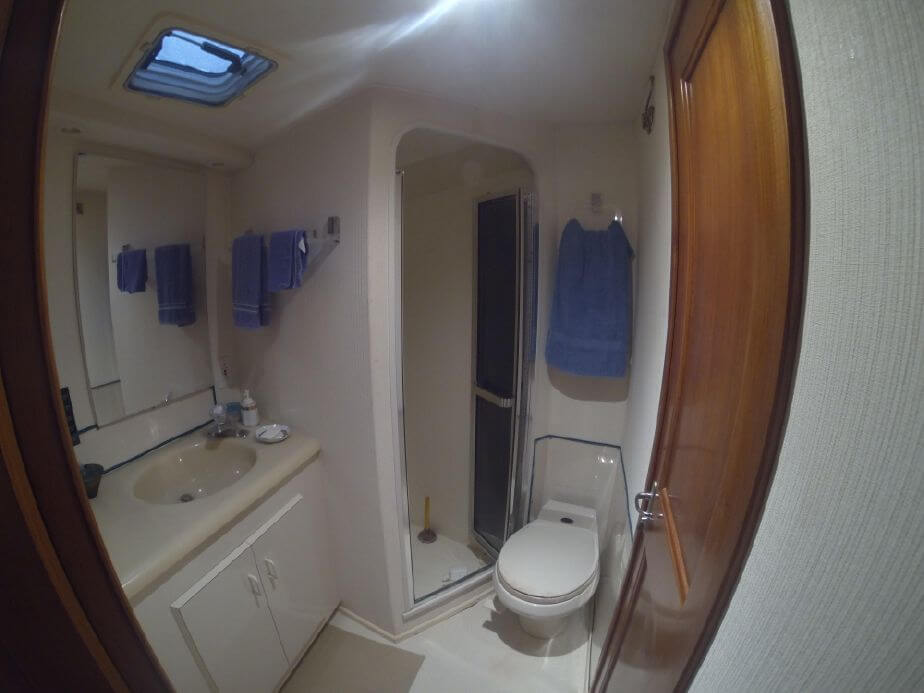 Viking Yachts 43 Convertible 1996