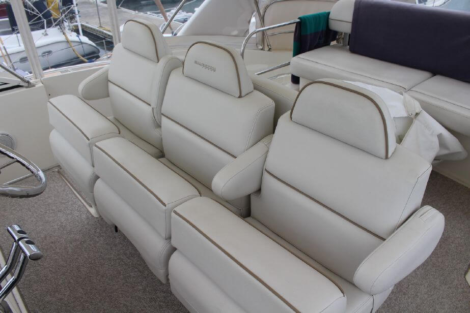 Silverton 38 Sport Bridge 2008