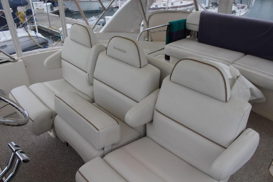 Silverton 38 Sport Bridge 2008