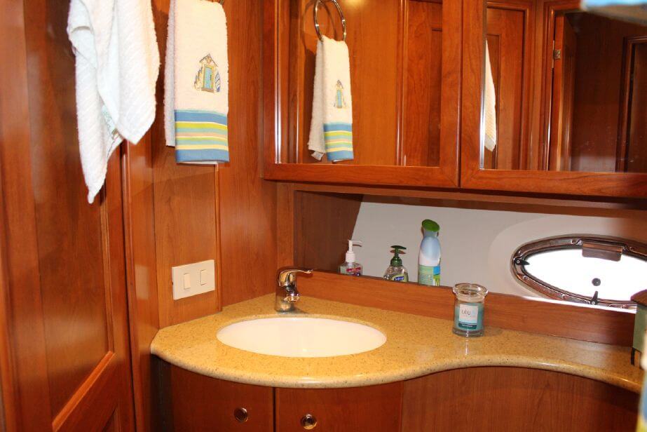 Silverton 38 Sport Bridge 2008