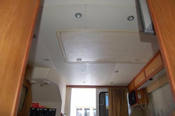 Luhrs 33 Convertible 2005