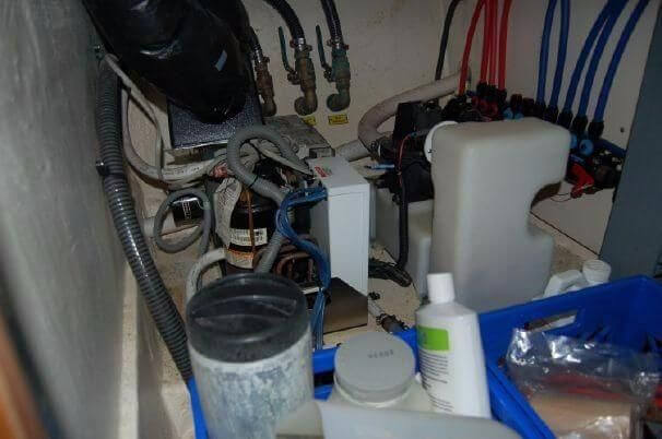 Luhrs 33 Convertible 2005