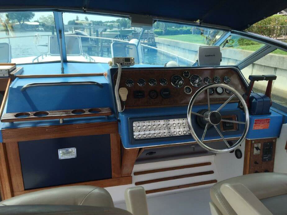 Sea Ray 300 Sundancer 1989