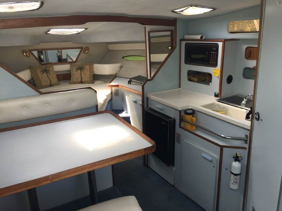 Sea Ray 300 Sundancer 1989