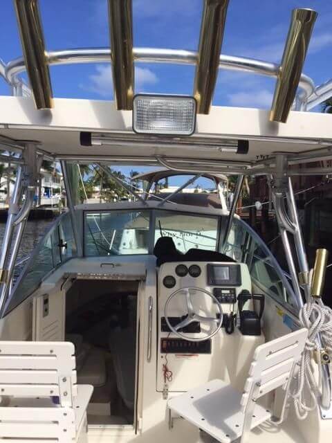 Pursuit 2470 Walkaround 2003