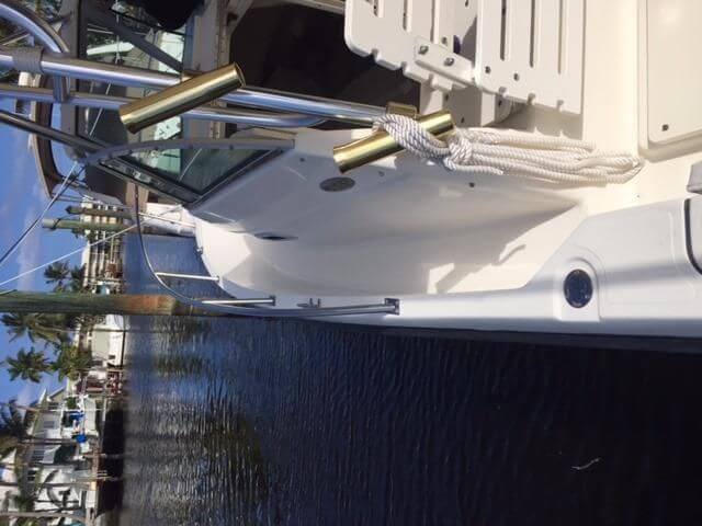 Pursuit 2470 Walkaround 2003