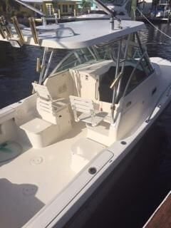 Pursuit 2470 Walkaround 2003