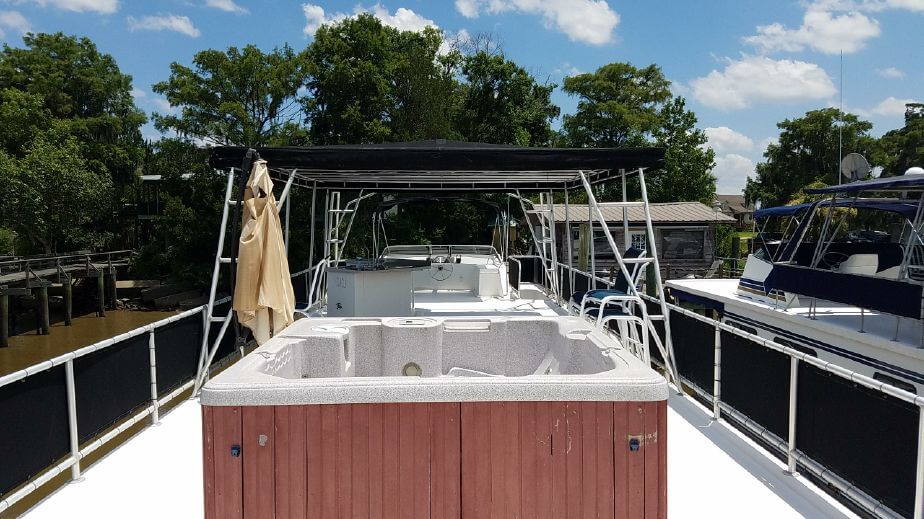 Starlite 70 Houseboat 2006