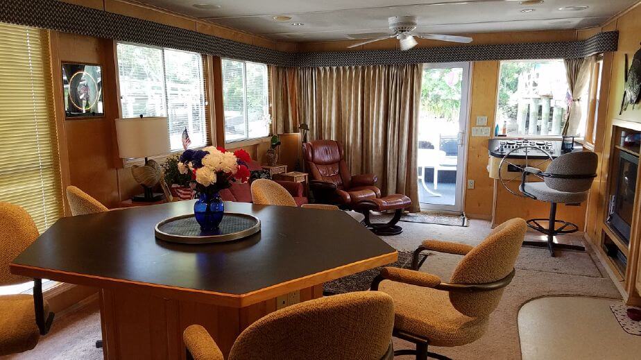 Starlite 70 Houseboat 2006