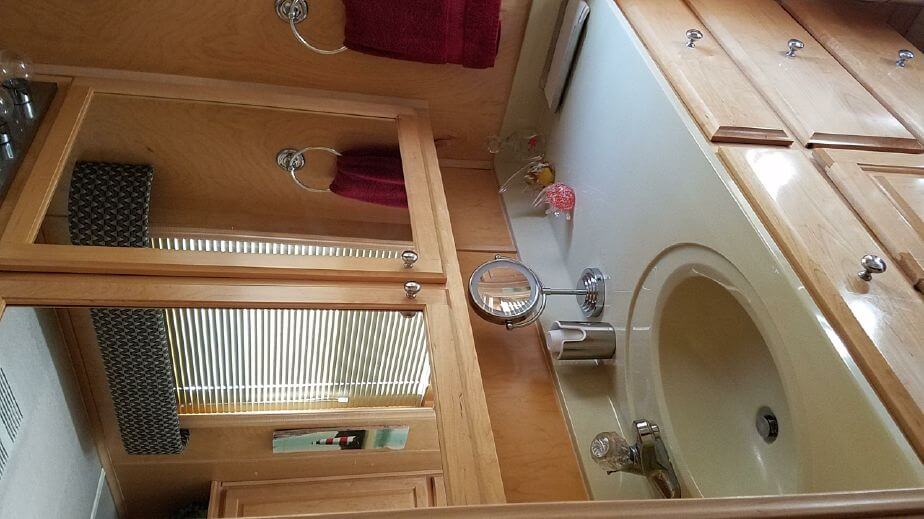 Starlite 70 Houseboat 2006