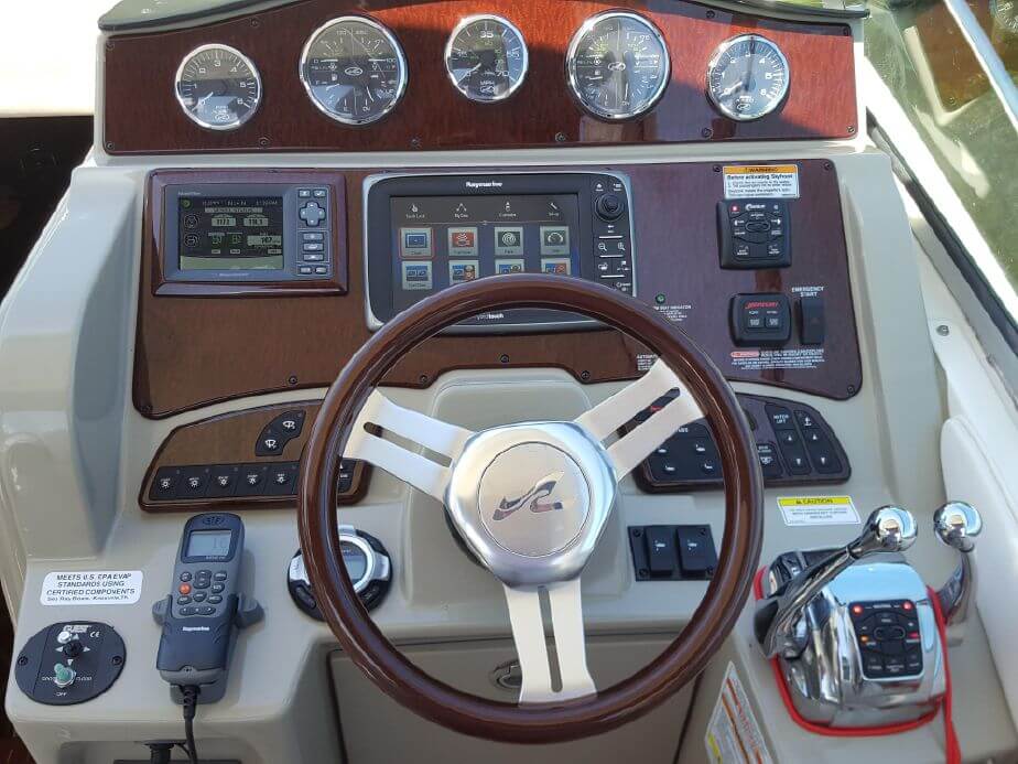 Sea Ray 330 Sundancer 2012