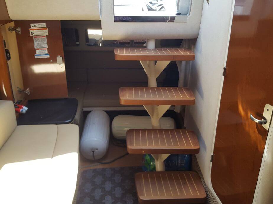 Sea Ray 330 Sundancer 2012